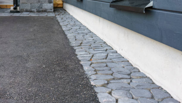 Best Asphalt Driveway Installation  in Mosheim, TN